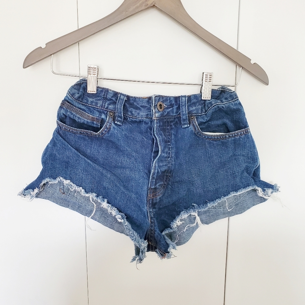 Free People‎ denim shorts gathered waist 27 Frayed Hem
